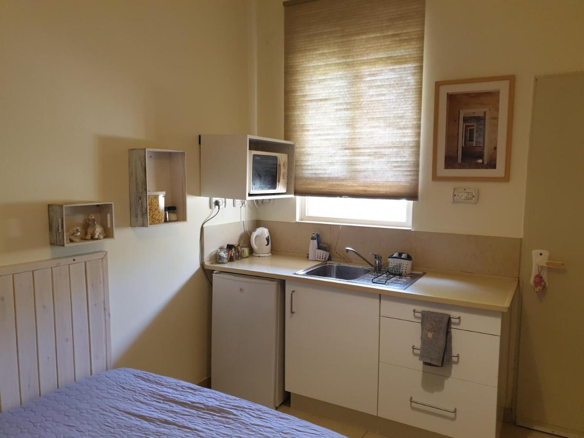 Guy Family Guestroom'S (Adults Only) Midreshet Ben Gurion Zewnętrze zdjęcie